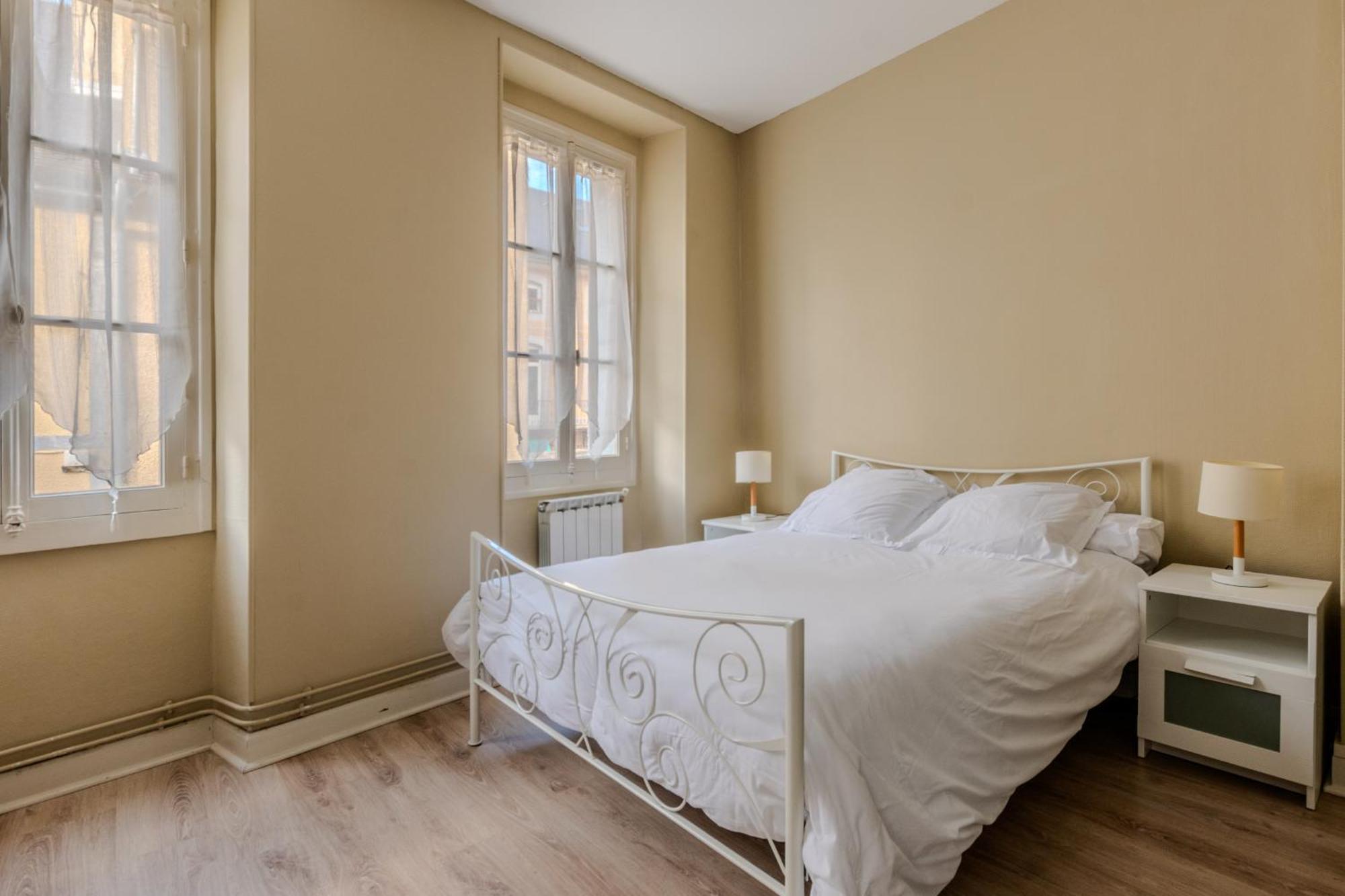 Apartamento A 2 Petits Pas Bagnères-de-Bigorre