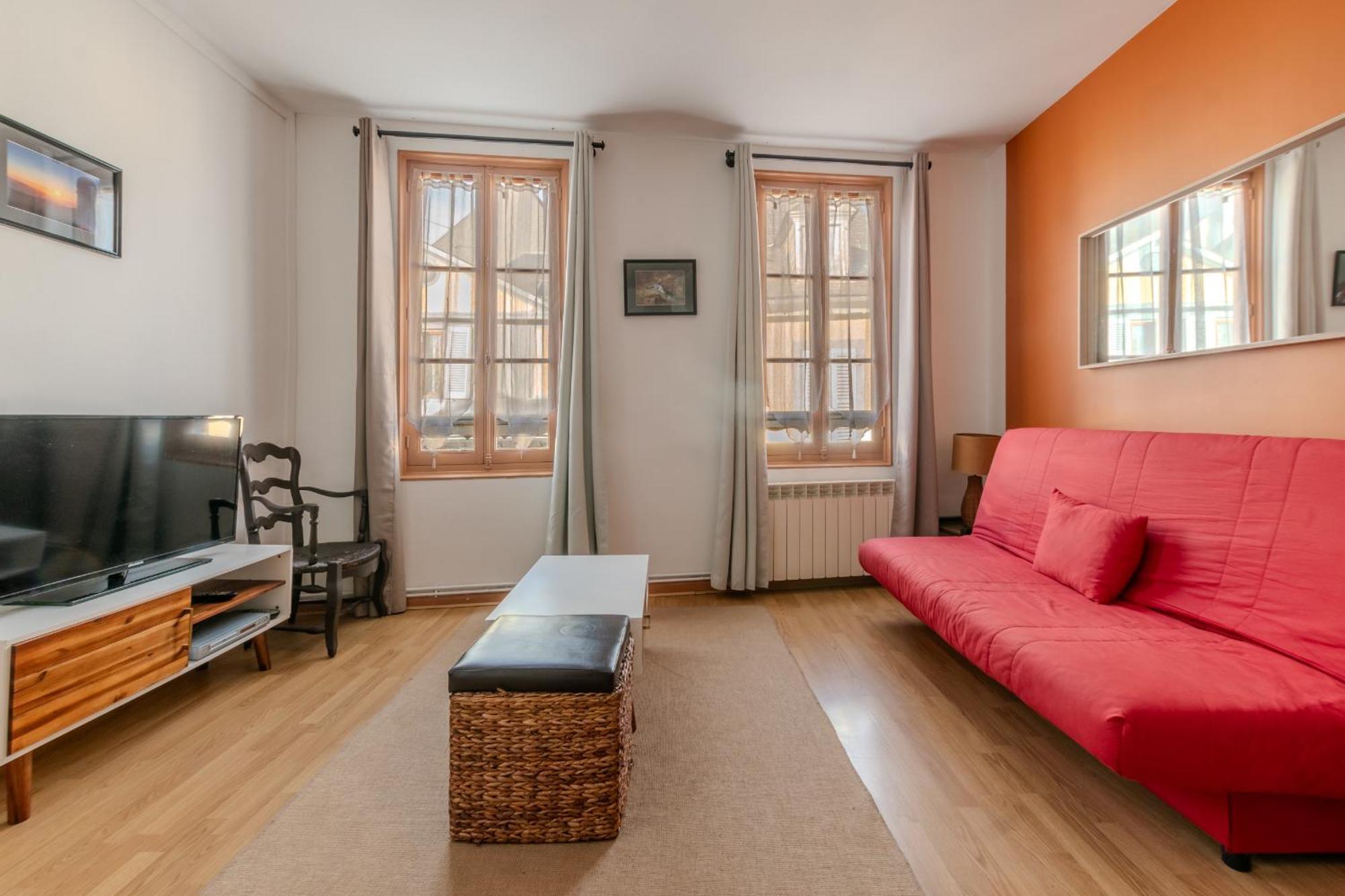A 2 Petits Pas Apartment